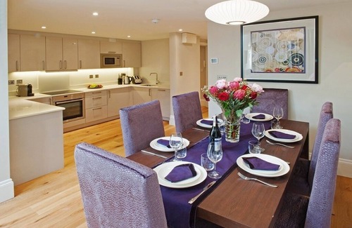 Upper Town Apartamento | Bath-Circle Apartments, Unit 3132606