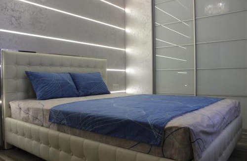Petrovskoye Apartamento | New luxury Apartment in the Center on Konstitution Square