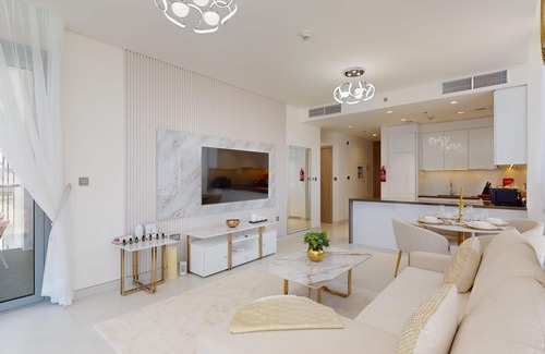 Nad Al Sheba Apartamento | New Luxury Apt: Burj Khalifa, Sunset & Lagoon view