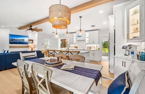 Melbourne Beach Casa | New Luxury Coastal Classic w/Hanging Bed-Steps to Beach. Designer Showcase home.