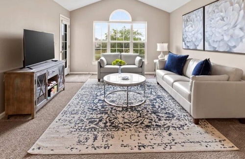 Shelby Township Condominio | New luxury condo spectacular views