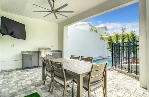 New Smyrna Beach Casa | New Luxury Duplex, Private Pool, Walk to Flagler