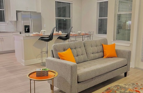 Barker Apartamento | *New! Luxury Escape w/ Pool Access near Waterpark*