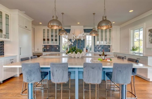 Isle of Palms Casa | New Luxury Home with Oceanfront-like Views! HUGE 6400sqft! 6BD, POOL,Hot tub, Elevator
