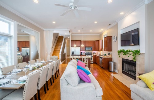 Ukrainian Village Condominio | NEW LUXURY PENTHOUSE CONDO