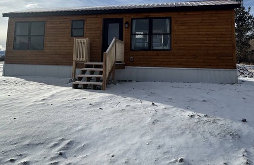 Livingston Cabina | NEW Luxury Tiny Home - Cabin B
