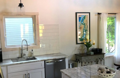 Maple City Cabina | NEW! M22 Luxury Cabin