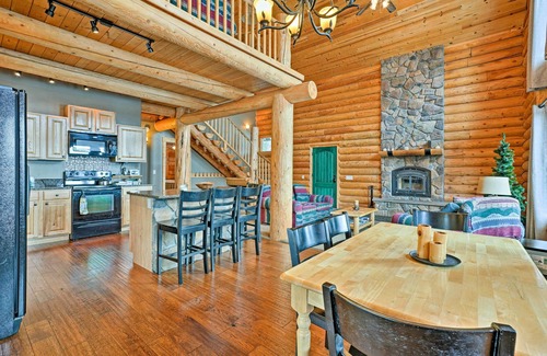 New Meadows Cabina | Nueva Meadows Log Cabin en 9 acres - ¡Cerca de Brundage!