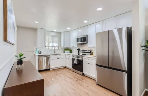 Highlands Casa | NEW Mid-Century Golf Retreat! 2 Kings I Mtn View