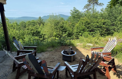 Bryant Pond Cabina | New & Modern 4-bedroom cabin with AC in Woodstock