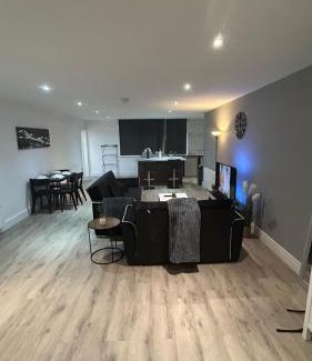Burnley Apartamento | New Modern and Spacious 2BR In The Heart of Burnley with Free Private Parking