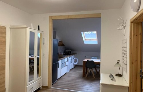 Loschwitz Apartamento | Nuevo apartamento moderno en el monumento cultural Schweizerhaus en estilo alpino