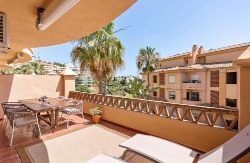 Mijas Apartamento | New modern apartment, 2BR, pool, Flores del Golf