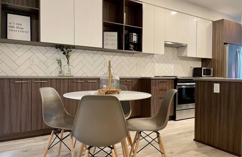 Mill Lake Casa | ?New Modern Beautiful 2Bedroom Townhome ?