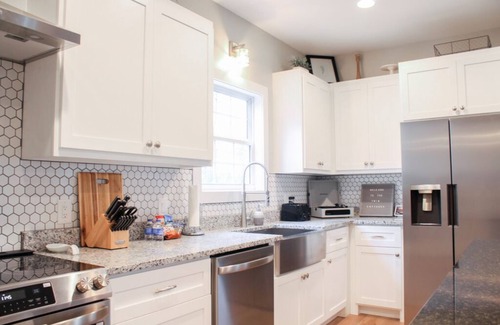 Helen Cabina | NEW Modern Cabin Oasis | Close to Helen & Wineries