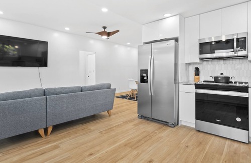 Wahiawa Casa | New Modern, Central Home - 3 bedrooms