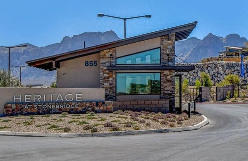 Las Vegas Casa | NEW Modern Home/Upscale55+/Summerlin/Club House/Pickleball