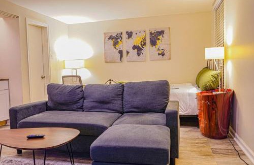 Wheaton Apartamento | New Modern I Cozy Basement in Silver Spring I D.C. Metro Area