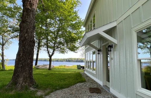 Windham Casa | New & Modern, Lakeside Home
