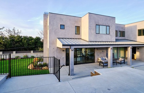 Malibu Casa | New Modern Malibu Home