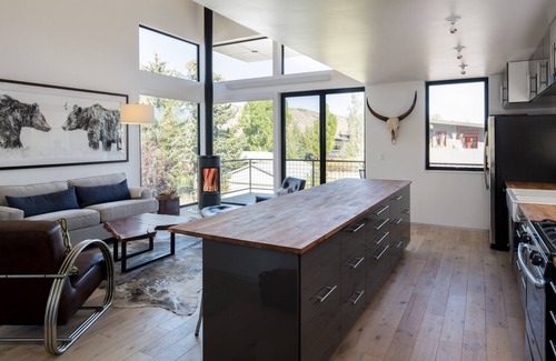 Jackson Casa | New Modern Mountain Views in East Jackson, WY