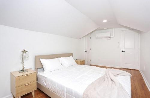 Bergenfield Apartamento | NEW Modern NYC Escape near MetLife AmDream MALL EWR