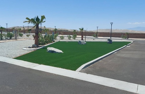 Desert Hot Springs Alquiler De RV | New Modern RV Resort with Mountain Views Site 41