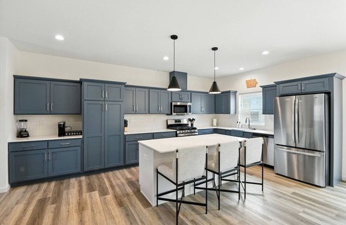 Weber Casa | NEW! Modern Townhome Retreat in Prime Location