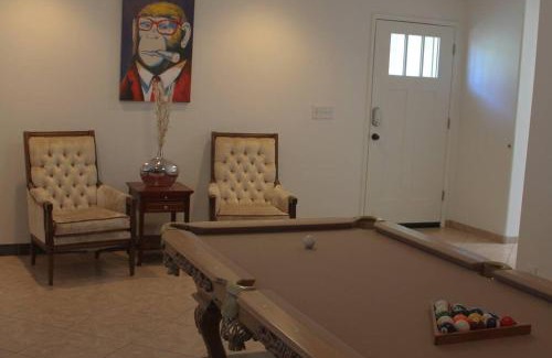 Ahwatukee Foothills Casa | NEW! Modern Villa Getaway with an amazing pool