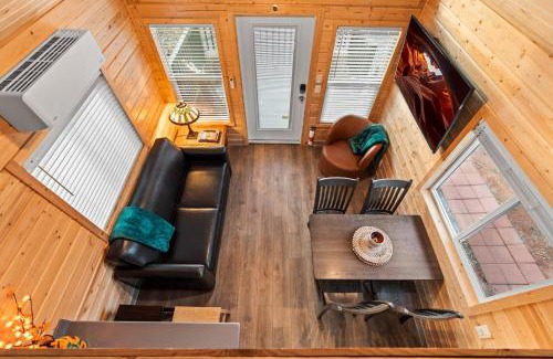 West Sedona Casa | NEW Moondance Majestic Mini Cabin Cathedral Rock