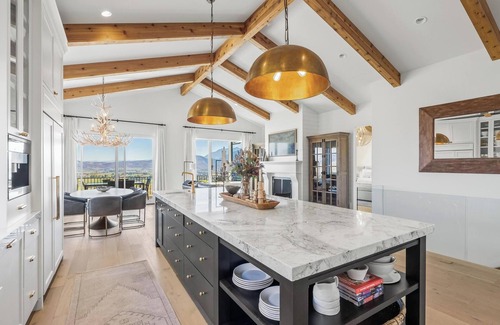 Eden Casa | New Mountain Luxury and Wellness Retreat Full Home