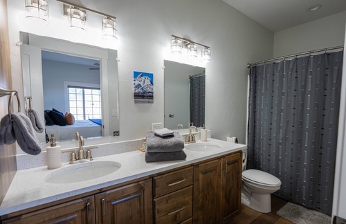 Irwin Casa | New Mountain Retreat With Private Hottub