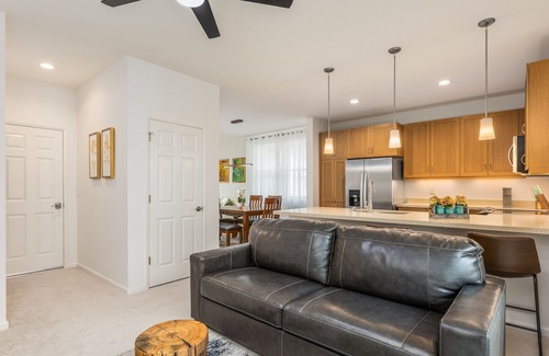 Makaha Valley Cabaña | New Mountainside Cottage near Spectacular Beaches