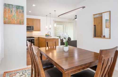 Makaha Valley Cabaña | New Mountainside Cottage near Spectacular Beaches