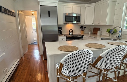 Monomoy Casa | New Nantucket Listing: 3-bedroom Adorable Monomoy Home
