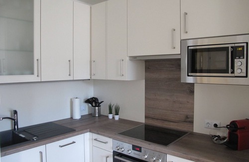 Hietzing Apartamento | NUEVO! Cerca de las vistas y el metro de Viena, tren expreso, convenientemente ubicado