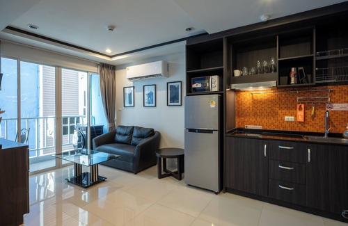 Pratumnak Hill Apartamento | New Nordic Club 1 by Apartwell