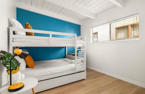 El Porto Casa | NEW! Ocean View Mid-Century Modern Beach House