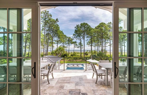 Sea Pines Casa | NEW Oceanfront estate, Sleeps16, Accepting Reservations now
