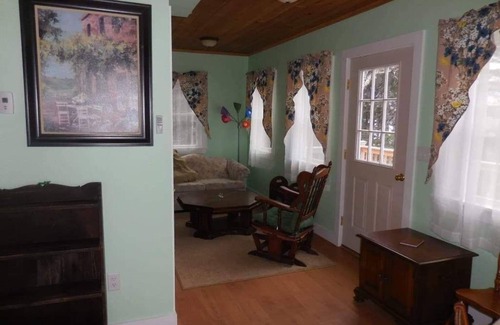 Roque Bluffs Cabaña | NEW OCEANFRONT HOUSE WITH SPACIOUS DECK TO VIEW THE FABULOUS SUNRISE AND SUNSET