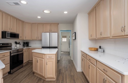 Heritage Woods Casa | New on VRBO, Beautifully updated, close to the beach, come make family memories!