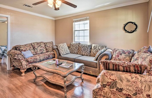 Esplanade Ridge Casa | New Orleans Home ~ 2 Mi to Bourbon Street!