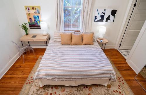 Lower Garden District Casa | New Orleans Home Close to all the Action