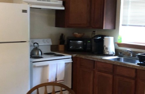 Lacombe Apartamento | New Orleans Northshore 40 minutes from town. Safe and peaceful