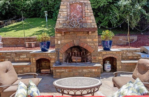 Franklin Casa | NEW! "Outdoor Oasis" You Will Not Need to Leave Home