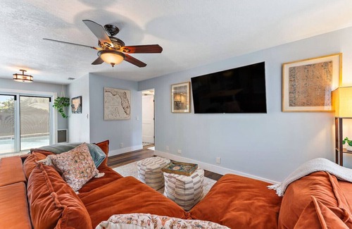 North Palm Beach Casa | *New* Palm Paradise Retreat