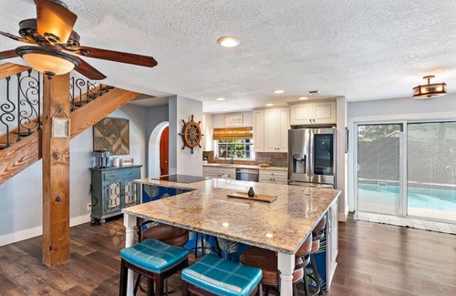 North Palm Beach Casa | *New* Palm Paradise Retreat