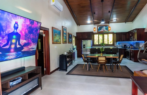 Pavones Casa | New Pavones Beach Resort, Yoga Deck, Pickleball Court, Pool, Gym, & Ice Plunge