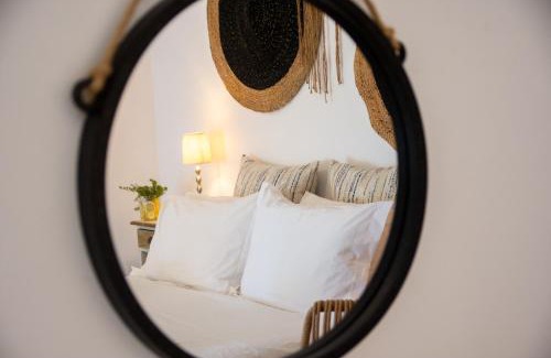 Gaios Apartamento | New! PaxosWhite Sea View Apartments & Studios!
