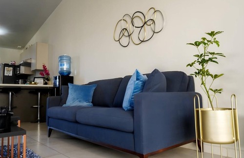 Zaragoza Casa | New, Peaceful Bonavista Home!